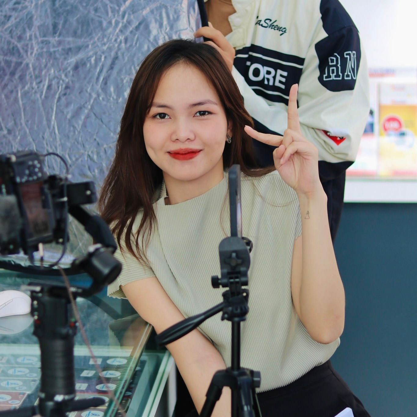Chị Diệp Lâm Anh
