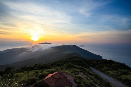 5 ĐIỂM TREKKING, CẮM TRẠI MIỄN PHÍ ĐẸP NHẤT ĐÀ NẴNG